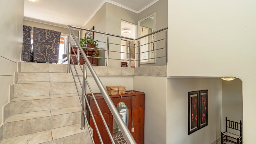 3 Bedroom Property for Sale in Perlemoenbaai Western Cape